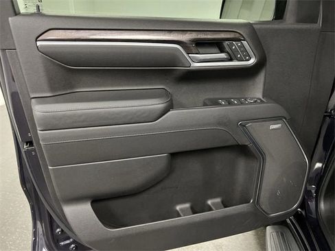 Used 2022 Chevrolet Silverado 1500 LTZ image 21