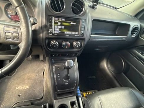 Used 2017 Jeep Patriot Sport w/ Power Value Group FWD image 16