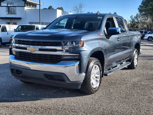 Used 2019 Chevrolet Silverado 1500 LT w/ All-Star Edition image 4