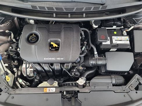 Used 2017 Kia Forte LX FWD image 30