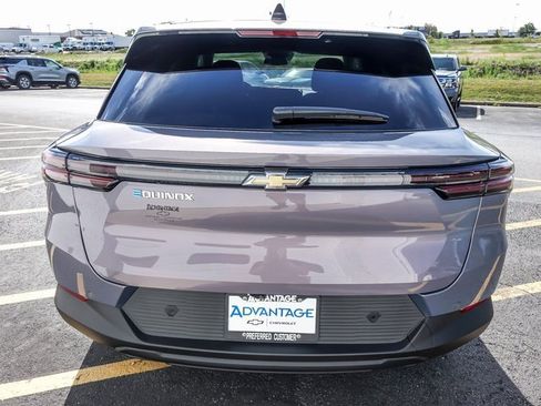 New 2026 Chevrolet Equinox EV LT image 7