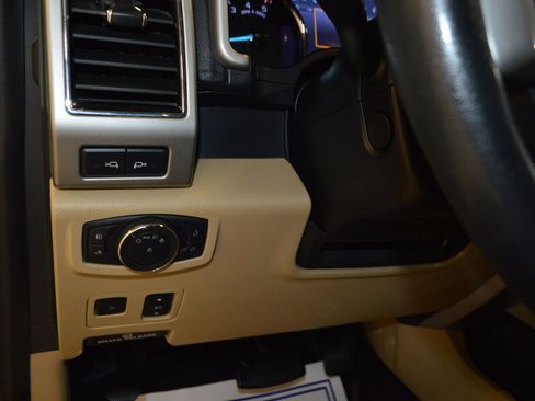 Used 2020 Ford F350 Lariat w/ Lariat Ultimate Package image 16