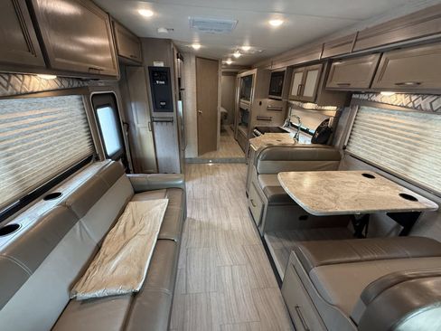 Used 2021 Ford E-450 and Econoline 450 Super Duty w/ Motorhome Prep Package RWD image 71