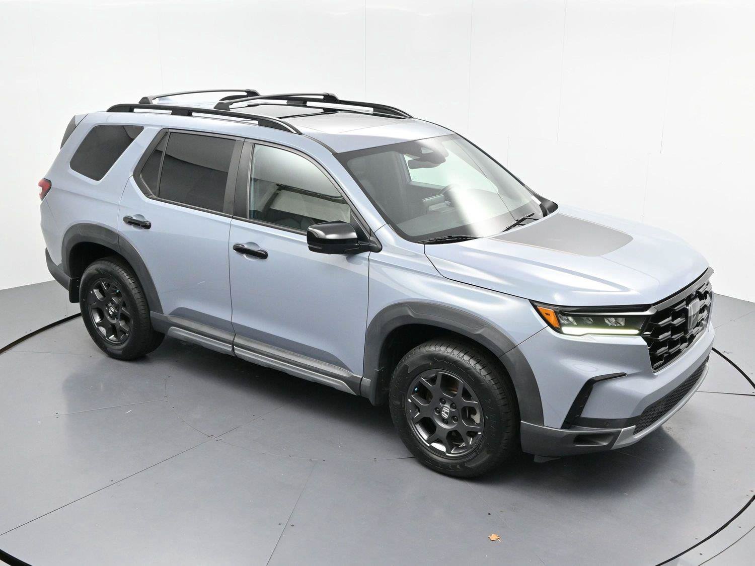 Used 2023 Honda Pilot TrailSport image 40