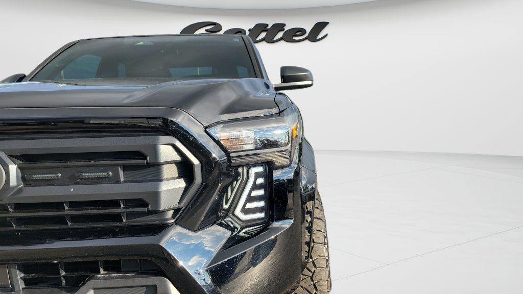 Used 2025 Toyota Tacoma SR w/ SR Upgrade Package RWD image 26