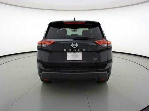 Used 2025 Nissan Rogue SV AWD/4WD image 7