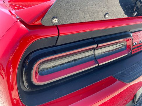 Used 2022 Dodge Challenger GT w/ Plus Package RWD image 9