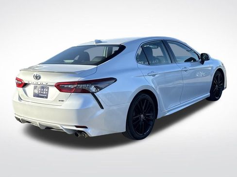 Used 2021 Toyota Camry XSE w/ Cold Weather Package image 7