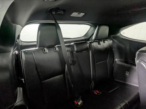 Used 2021 Toyota Highlander XSE image 23