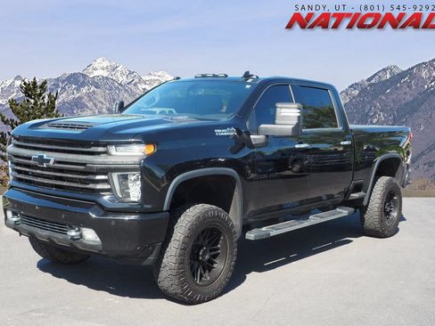 Used 2020 Chevrolet Silverado 2500 High Country AWD/4WD image 1