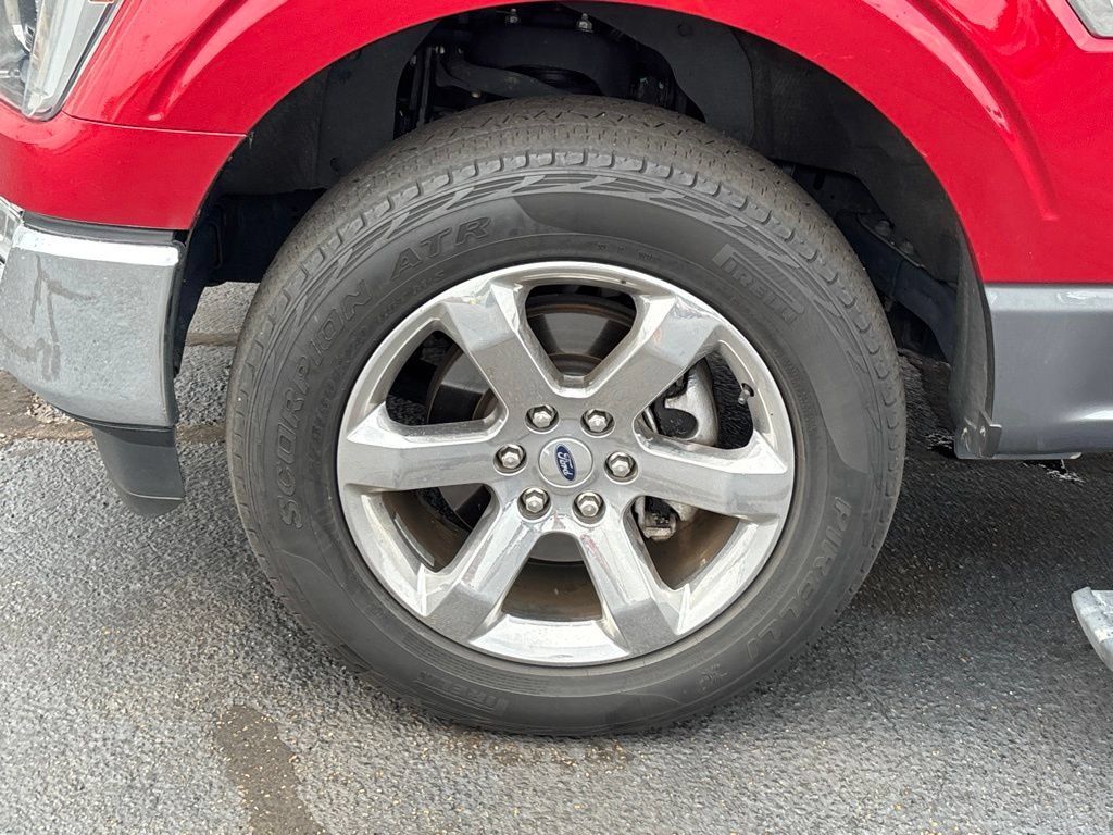Used 2023 Ford F150 Lariat w/ Equipment Group 502A High AWD/4WD image 27
