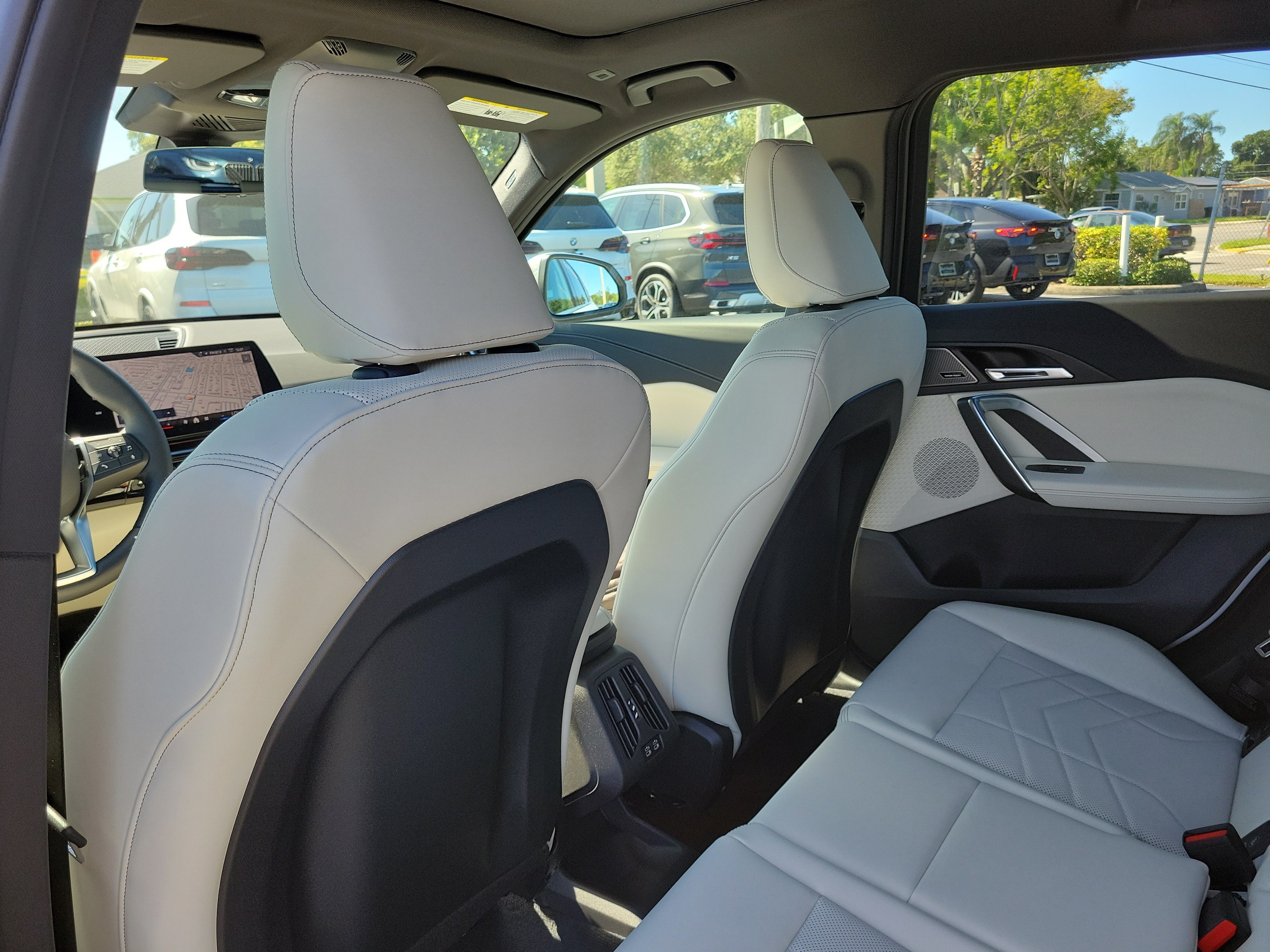 New 2027 BMW X1 xDrive28i w/ Technology Package AWD/4WD image 9