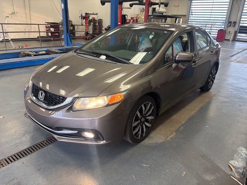 Used 2014 Honda Civic LX image 6