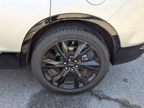 Used 2019 Chevrolet Blazer RS image 29