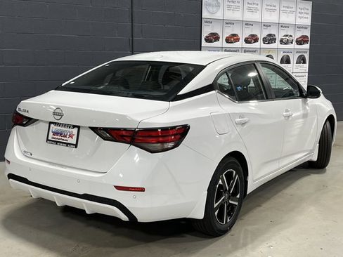 New 2025 Nissan Sentra SV image 6
