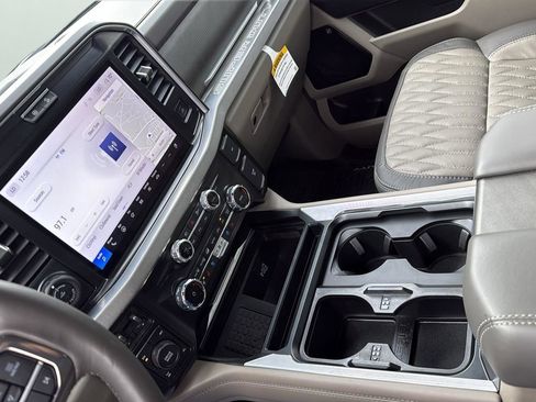 Used 2026 Ford F350 Platinum w/ Platinum Plus Package image 21