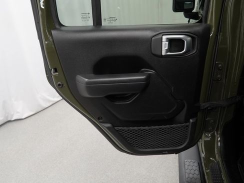 Certified 2021 Jeep Wrangler Unlimited Sport image 42