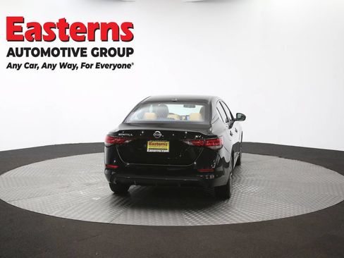 Used 2023 Nissan Sentra SV w/ SV Premium Package FWD image 38