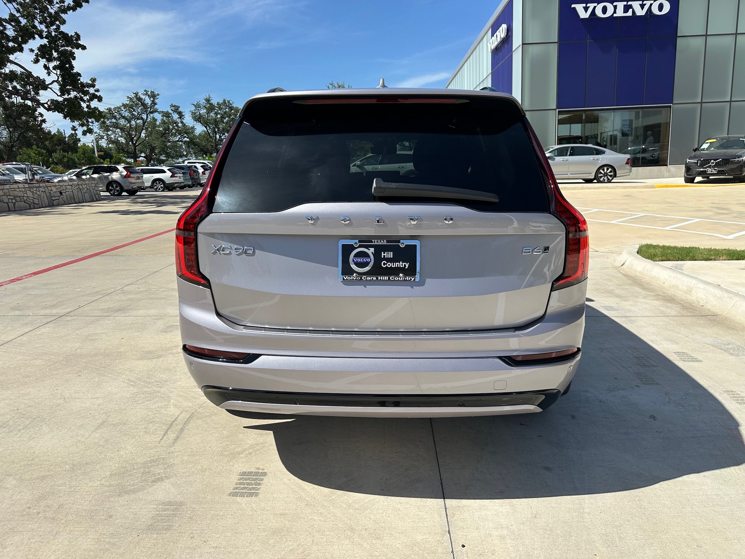 Used 2026 Volvo XC90 B6 Ultra w/ Protection Package Premier AWD/4WD image 5