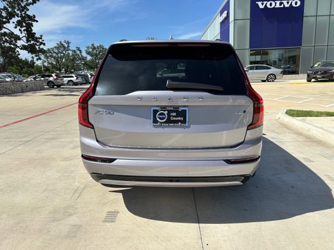 Used 2026 Volvo XC90 B6 Ultra w/ Protection Package Premier image 5