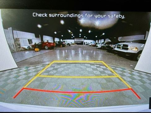 Used 2023 Kia K5 LXS image 18