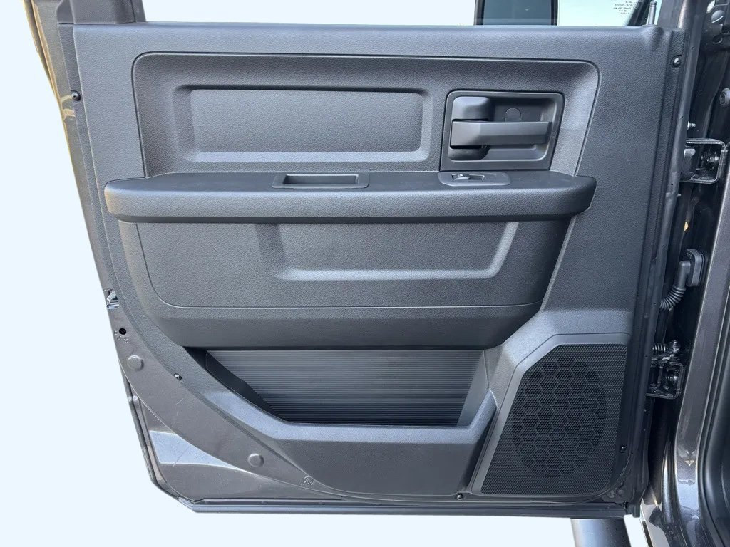 New 2026 RAM 2500 Tradesman AWD/4WD image 24