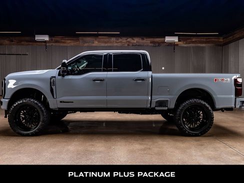 Used 2026 Ford F250 Platinum w/ Platinum Plus Package AWD/4WD image 6