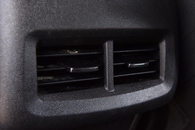 Used 2024 GMC Terrain SLE AWD/4WD image 22