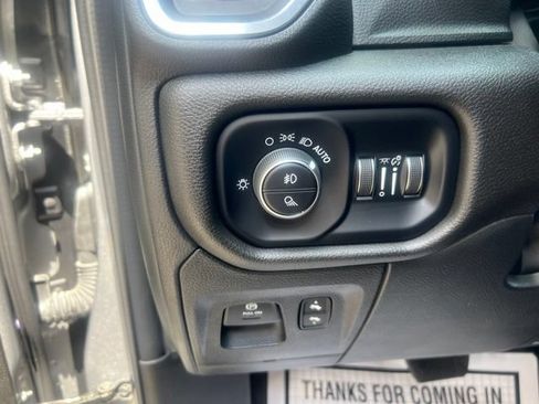 Used 2025 RAM 1500 Laramie w/ Laramie Southwest Edition AWD/4WD image 18