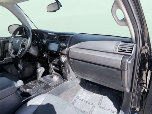 Used 2019 Toyota 4Runner Limited image 49