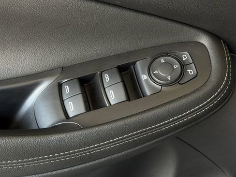 Used 2025 Buick Encore GX Preferred FWD image 12