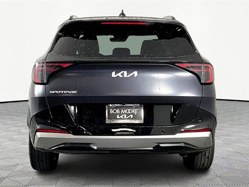 New 2026 Kia Sportage SX image 5