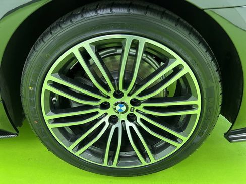 Used 2017 BMW 530i xDrive AWD/4WD image 14
