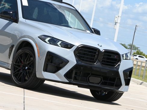 New 2026 BMW X5 M Competition w/ Executive Package AWD/4WD image 39