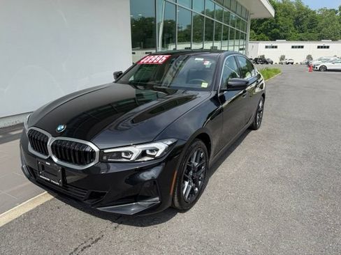 Used 2026 BMW 330i xDrive Sedan w/ Premium Package AWD/4WD image 3