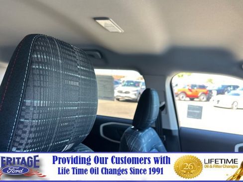 Used 2024 Ford Bronco Sport Heritage w/ Heritage Convenience Package image 17