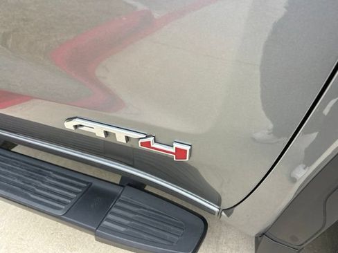 Used 2021 GMC Sierra 1500 AT4 w/ Technology Package AWD/4WD image 6