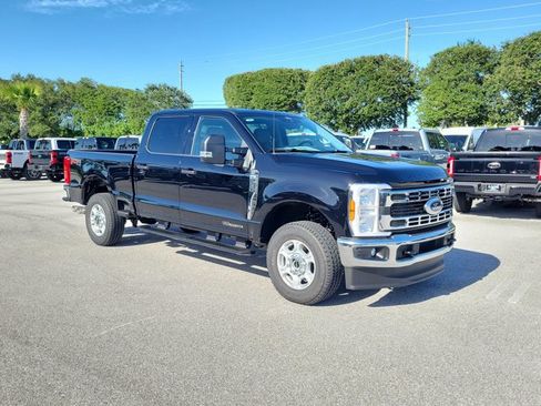 New 2026 Ford F250 XLT w/ FX4 Off-Road Package AWD/4WD image 33
