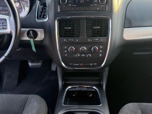 Used 2015 Dodge Grand Caravan SXT w/ Blacktop Package image 28