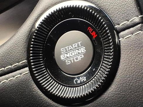 Used 2022 Jeep Compass High Altitude AWD/4WD image 21