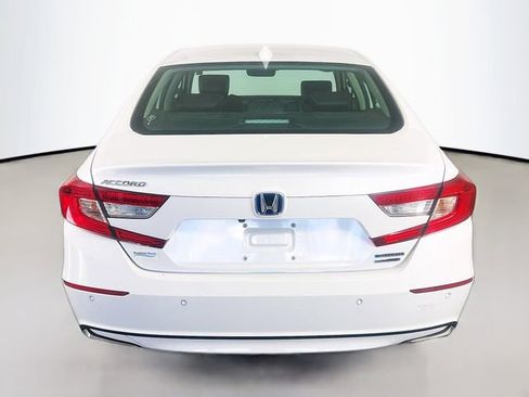 Used 2022 Honda Accord Touring image 7