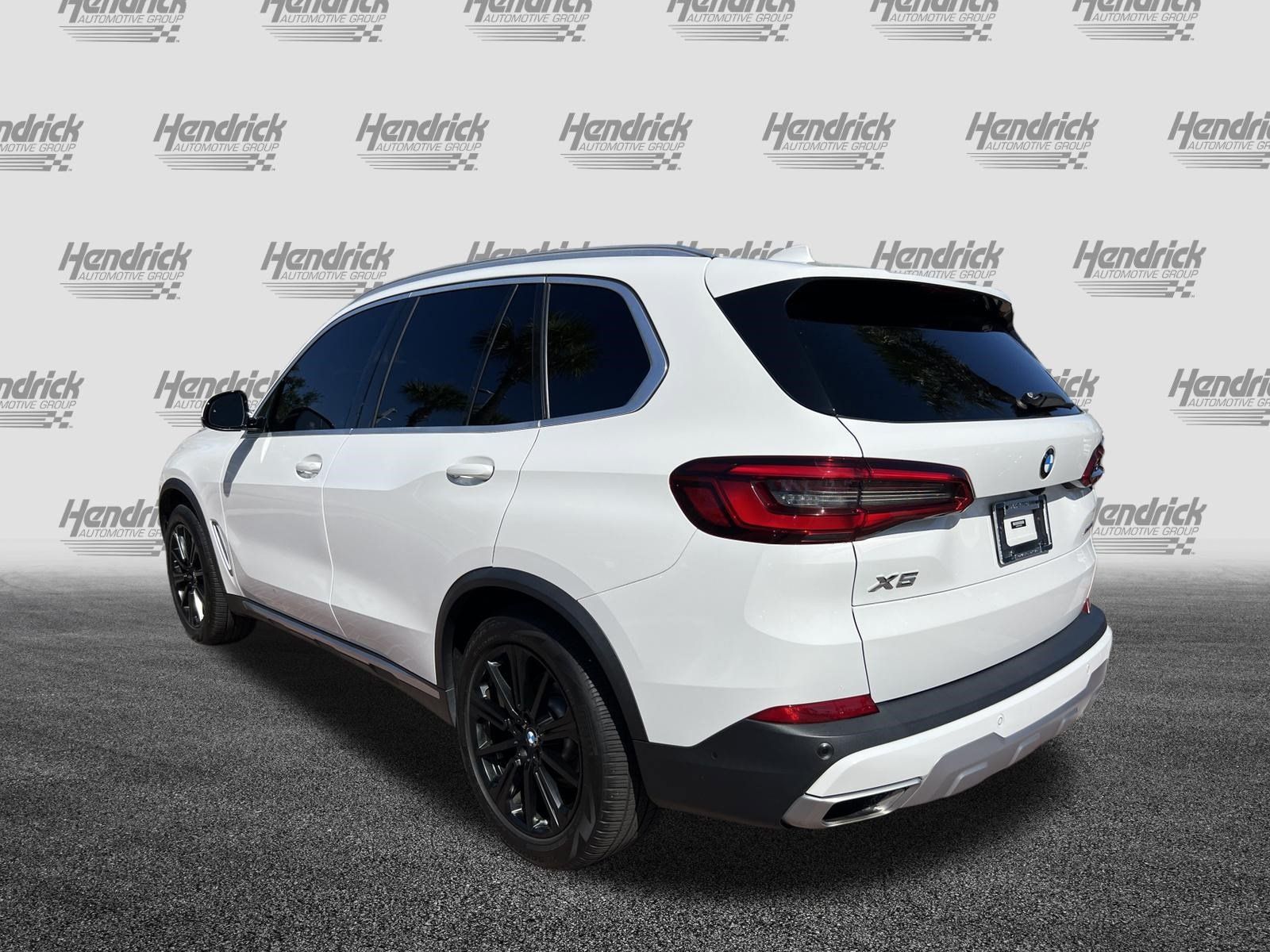 Used 2020 BMW X5 xDrive40i w/ Convenience Package AWD/4WD image 8