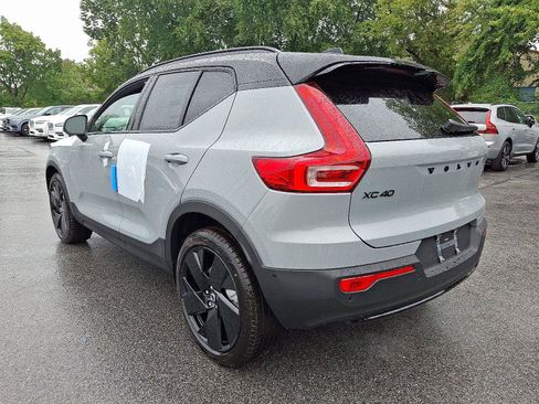New 2026 Volvo XC40 B5 Ultra w/ Protection Package Premier image 3