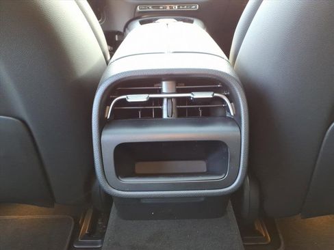 New 2026 Mercedes-Benz E 450 4MATIC All-Terrain Wagon image 27