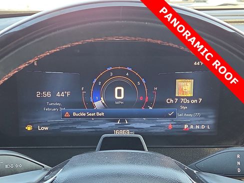 Used 2024 Chevrolet Traverse RS image 23