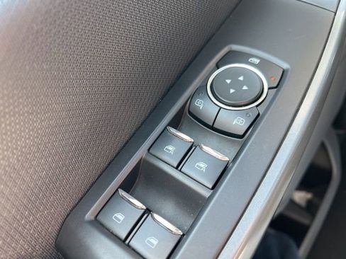 Used 2023 Ford F150 XLT image 24