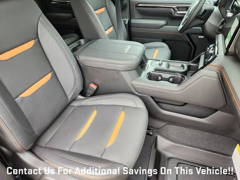 New 2026 GMC Sierra 2500 AT4 w/ AT4 Premium Plus Package AWD/4WD image 10