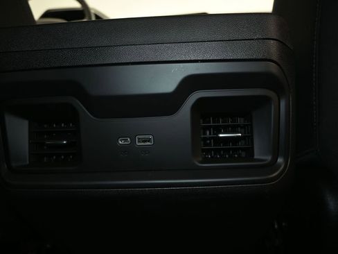 Used 2023 Chevrolet Silverado 1500 RST AWD/4WD image 12