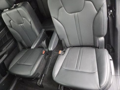 Used 2021 Kia Sorento SX image 29