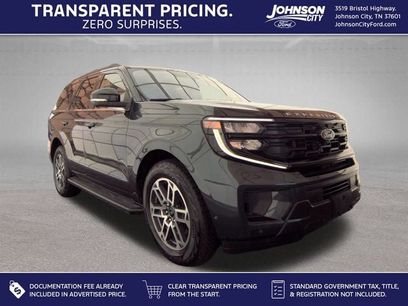 Used 2025 Ford Expedition Active